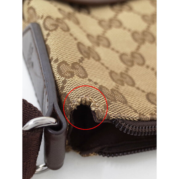 Gucci GG Canvas Shoulder Bag - Picture 4 of 9